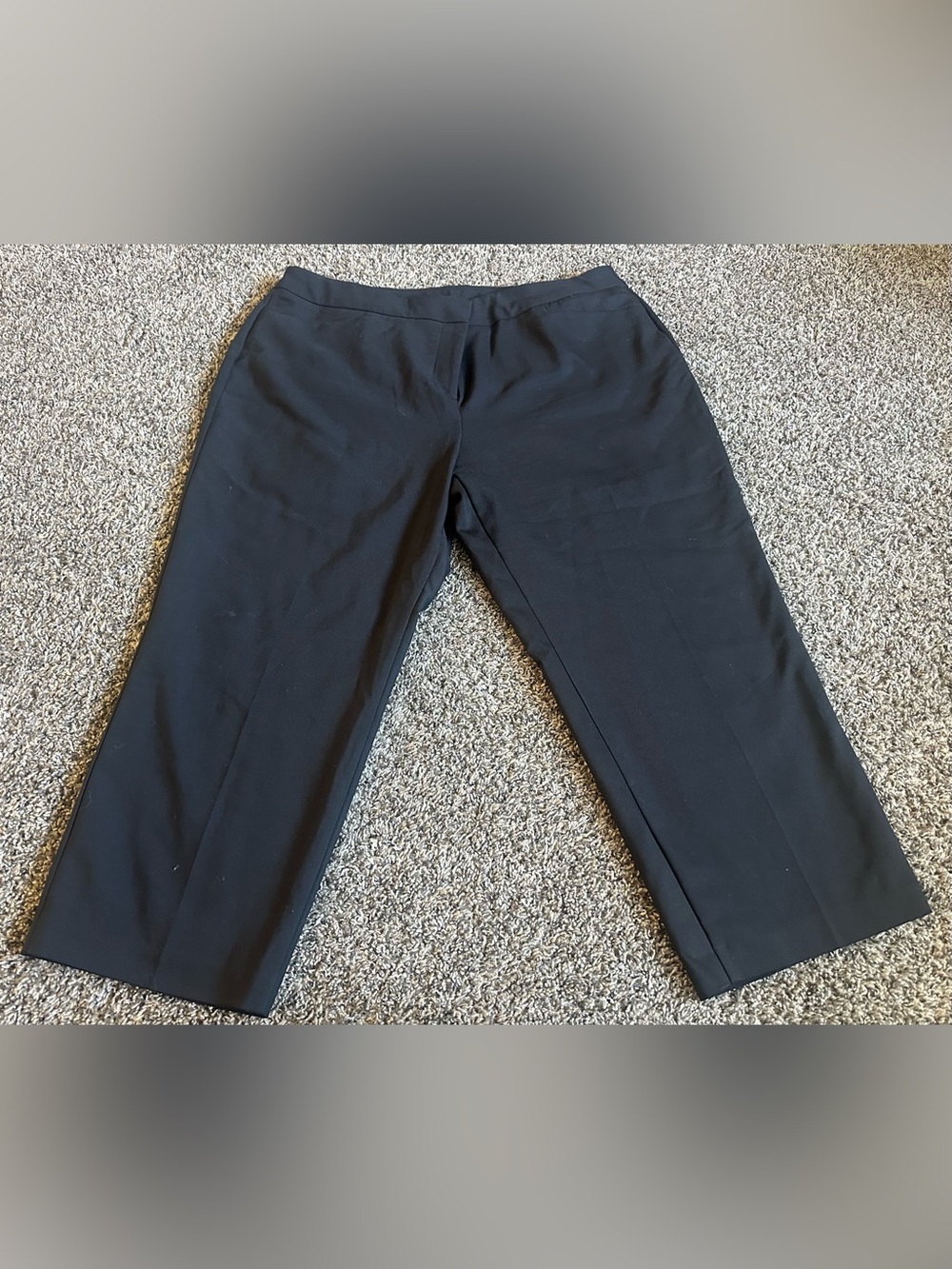 Investments Black Capris Cropped Dress Pants